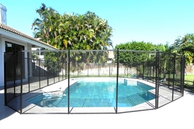 גדר רשת לבריכה אורך 3מ'